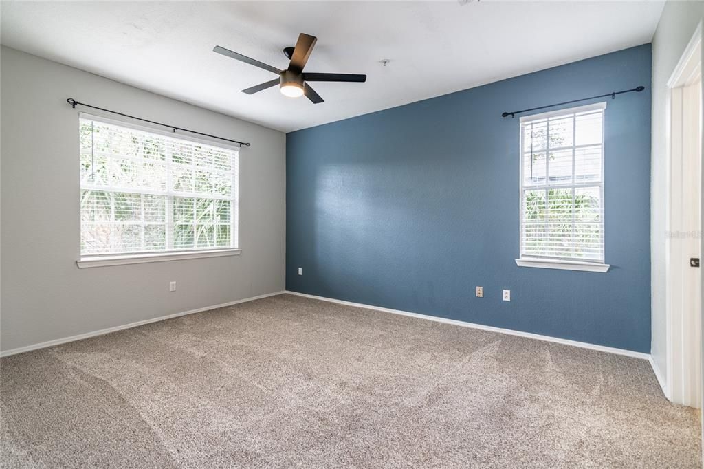 En Venta: $148,000 (2 camas, 2 baños, 1093 Pies cuadrados)