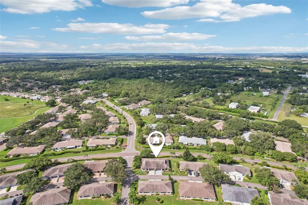 For Sale: $189,900 (2 beds, 2 baths, 1394 Square Feet)