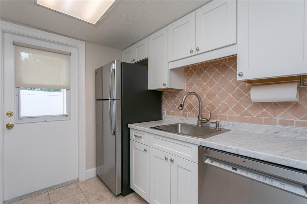 合同活跃: $2,095,000 (10 贝兹, 0 浴室, 3946 平方英尺)