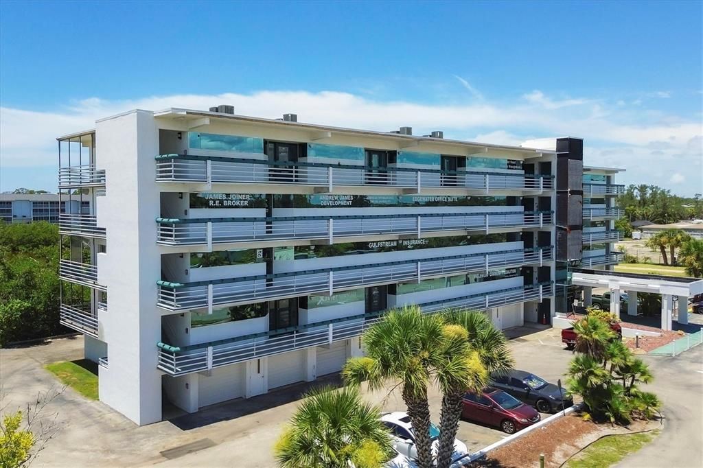 For Sale: $150,000 (0 beds, 0 baths, 968 Square Feet)