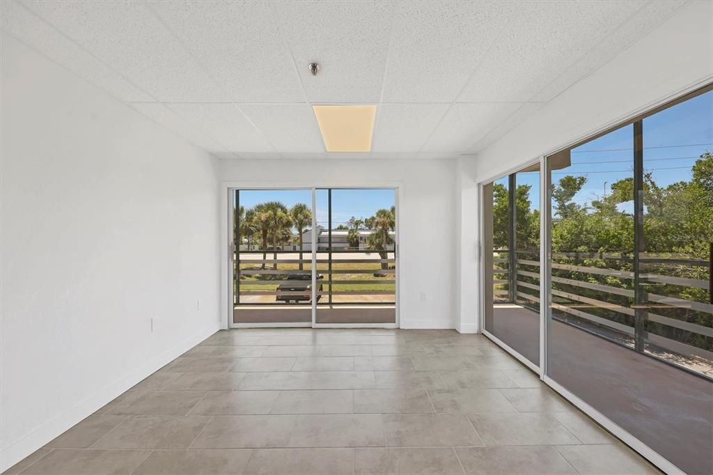 For Sale: $150,000 (0 beds, 0 baths, 968 Square Feet)