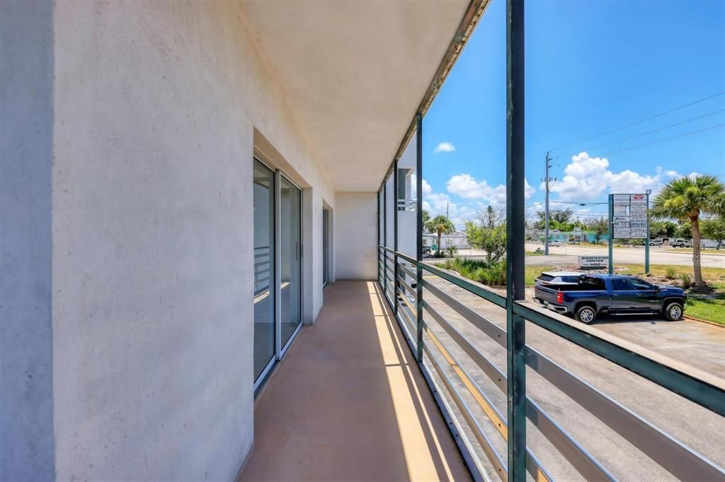 For Sale: $150,000 (0 beds, 0 baths, 968 Square Feet)