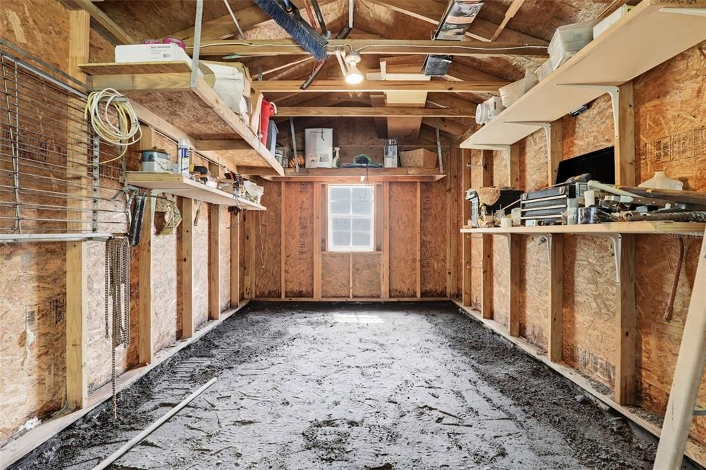 Под контрактом: $525,000 (4 спален, 2 ванн, 2232 Квадратных фут)