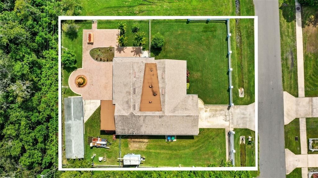 Под контрактом: $525,000 (4 спален, 2 ванн, 2232 Квадратных фут)