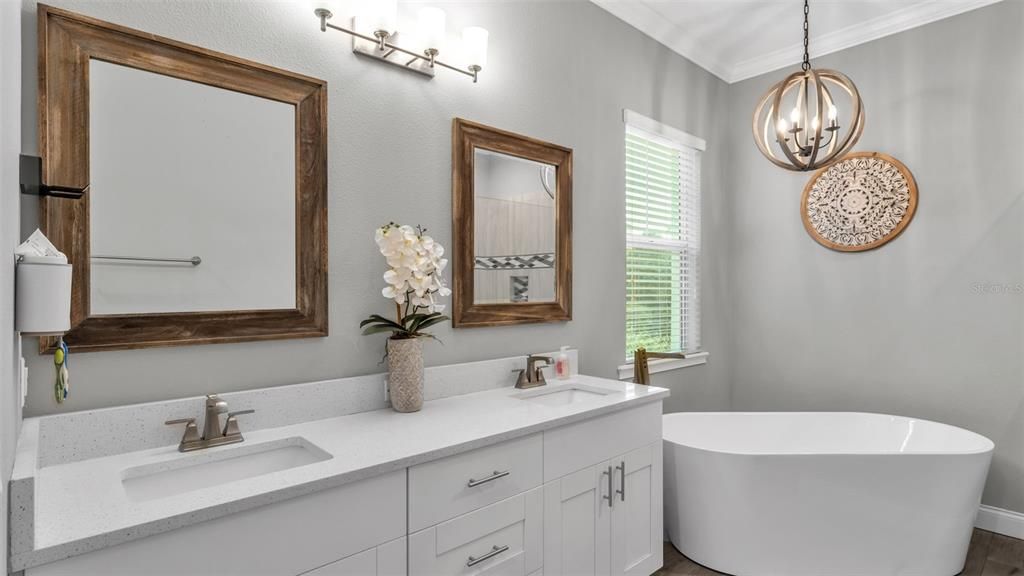 待售: $699,900 (3 贝兹, 2 浴室, 2911 平方英尺)