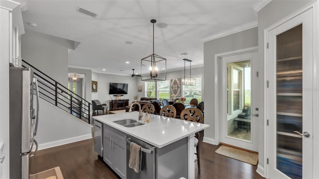 待售: $699,900 (3 贝兹, 2 浴室, 2911 平方英尺)