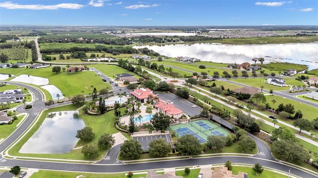 待售: $699,900 (3 贝兹, 2 浴室, 2911 平方英尺)