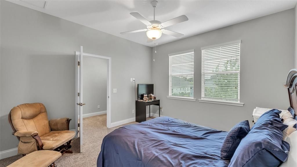 待售: $699,900 (3 贝兹, 2 浴室, 2911 平方英尺)