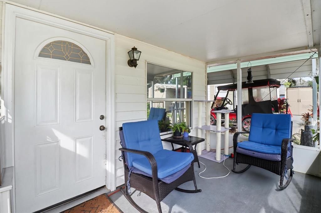 待售: $219,900 (1 贝兹, 1 浴室, 850 平方英尺)