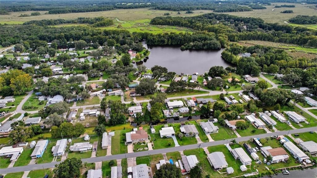 待售: $219,900 (1 贝兹, 1 浴室, 850 平方英尺)