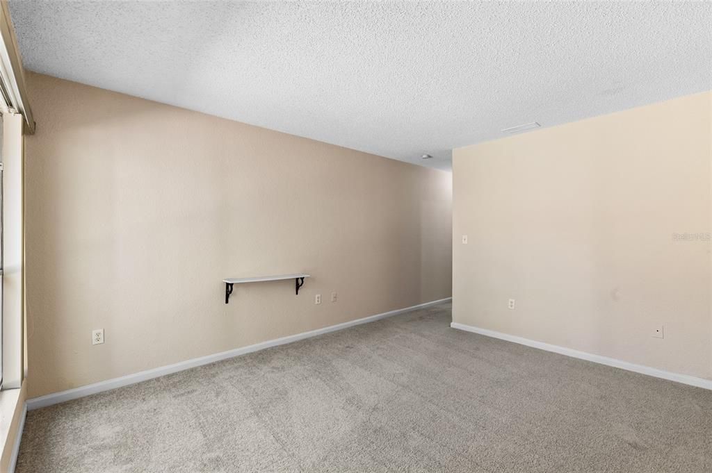 待售: $149,000 (3 贝兹, 2 浴室, 1278 平方英尺)