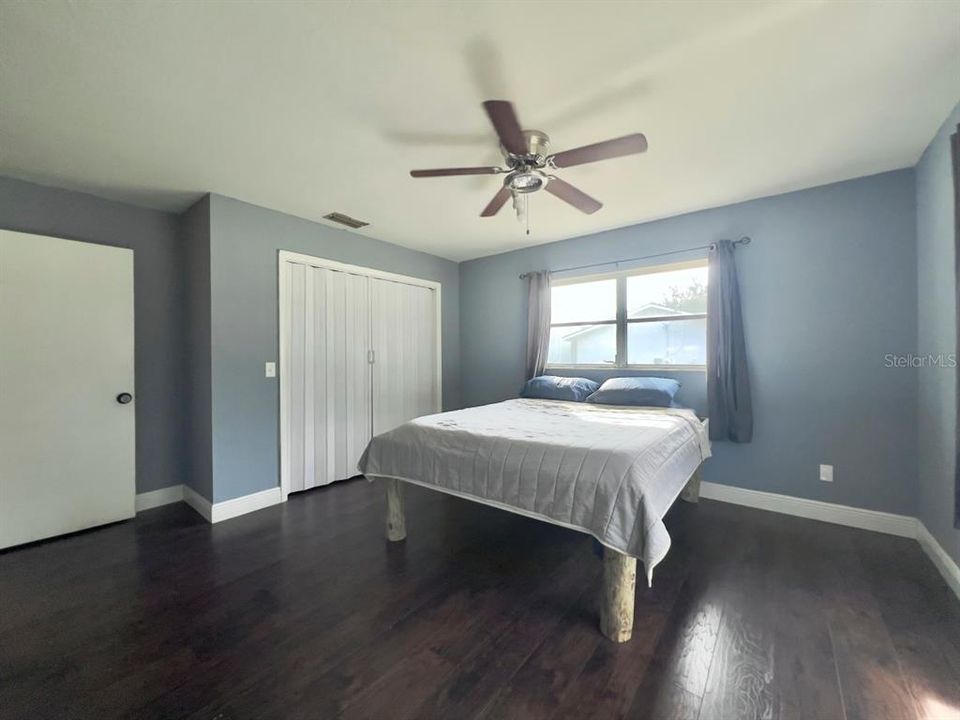 For Sale: $260,000 (3 beds, 2 baths, 1513 Square Feet)