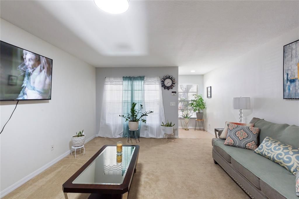 For Sale: $205,000 (2 beds, 2 baths, 1532 Square Feet)