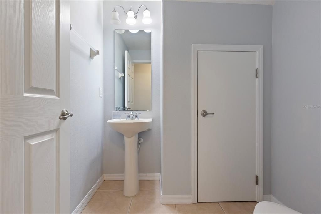 For Sale: $205,000 (2 beds, 2 baths, 1532 Square Feet)