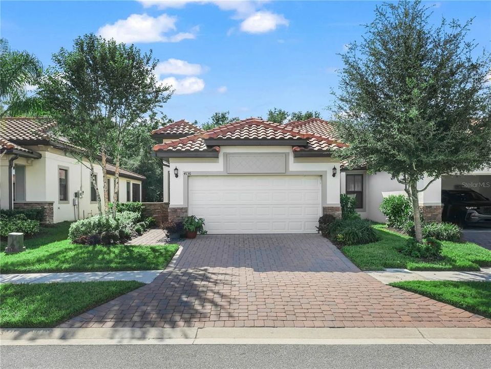 На продажу: $350,000 (3 спален, 2 ванн, 1584 Квадратных фут)