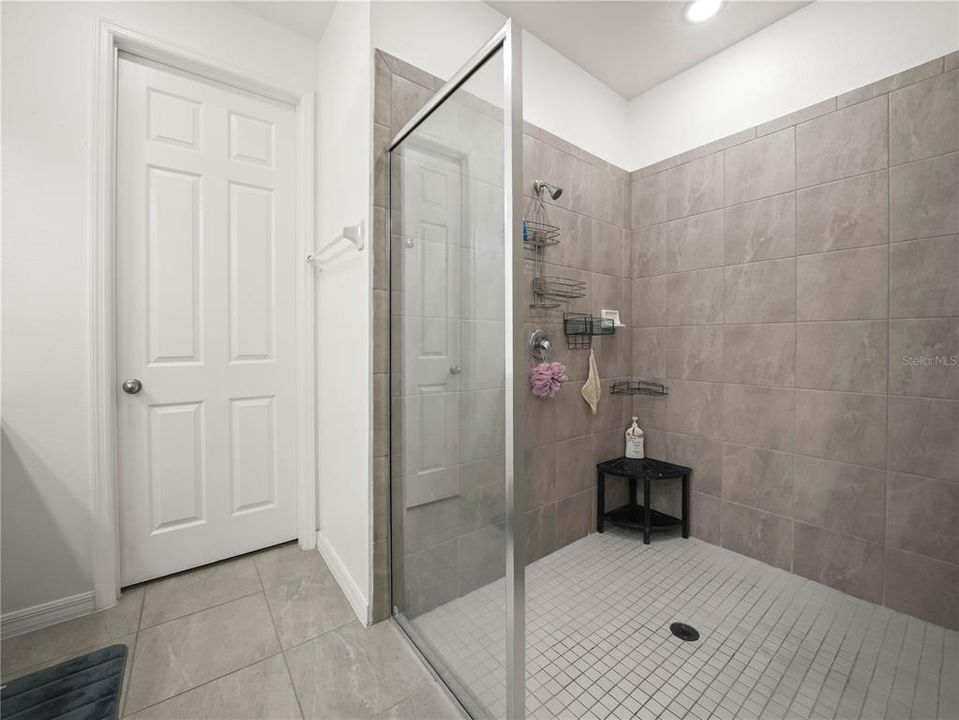 На продажу: $350,000 (3 спален, 2 ванн, 1584 Квадратных фут)