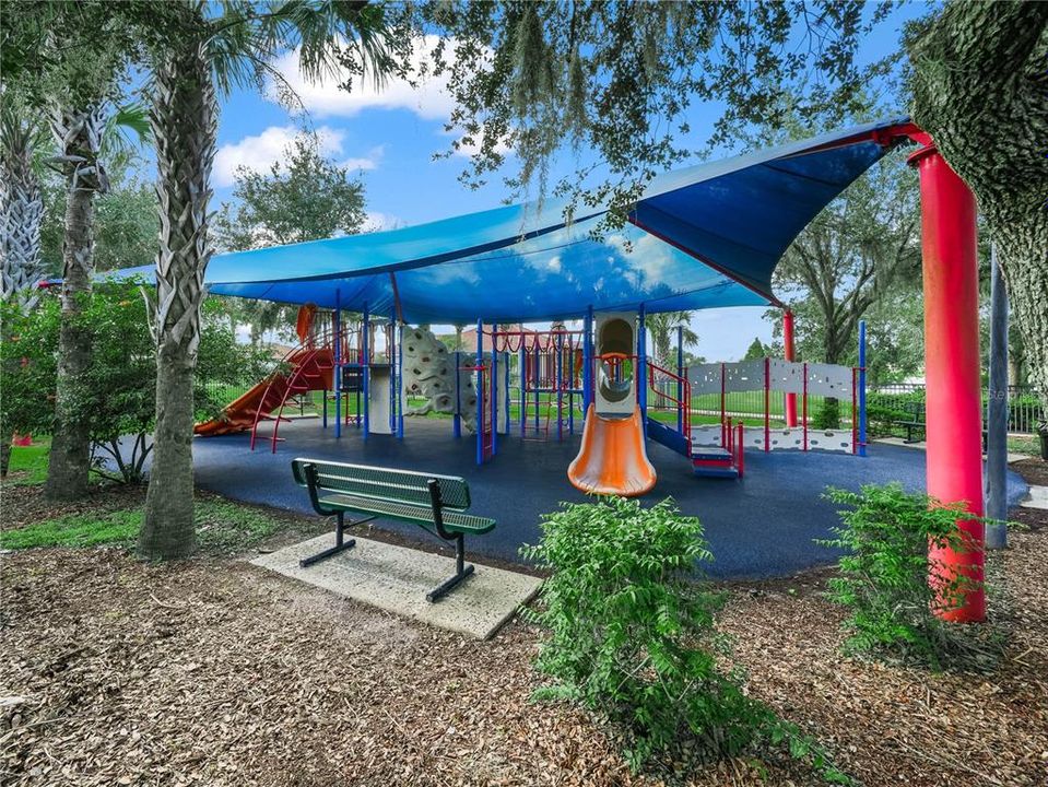 На продажу: $350,000 (3 спален, 2 ванн, 1584 Квадратных фут)