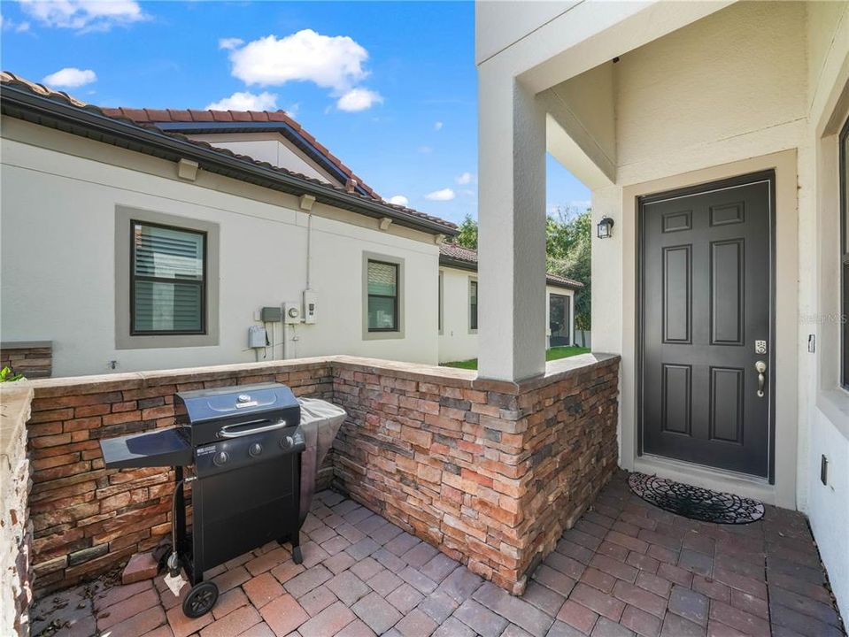 На продажу: $350,000 (3 спален, 2 ванн, 1584 Квадратных фут)