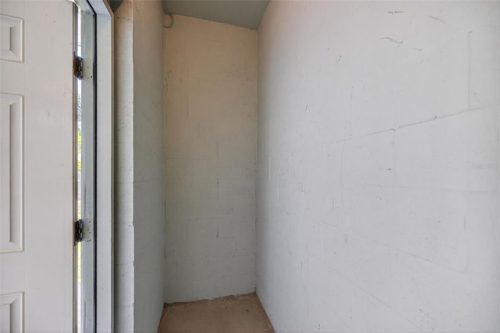 合同活跃: $339,900 (3 贝兹, 2 浴室, 1343 平方英尺)