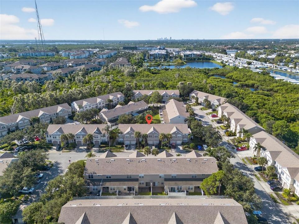 合同活跃: $339,900 (3 贝兹, 2 浴室, 1343 平方英尺)