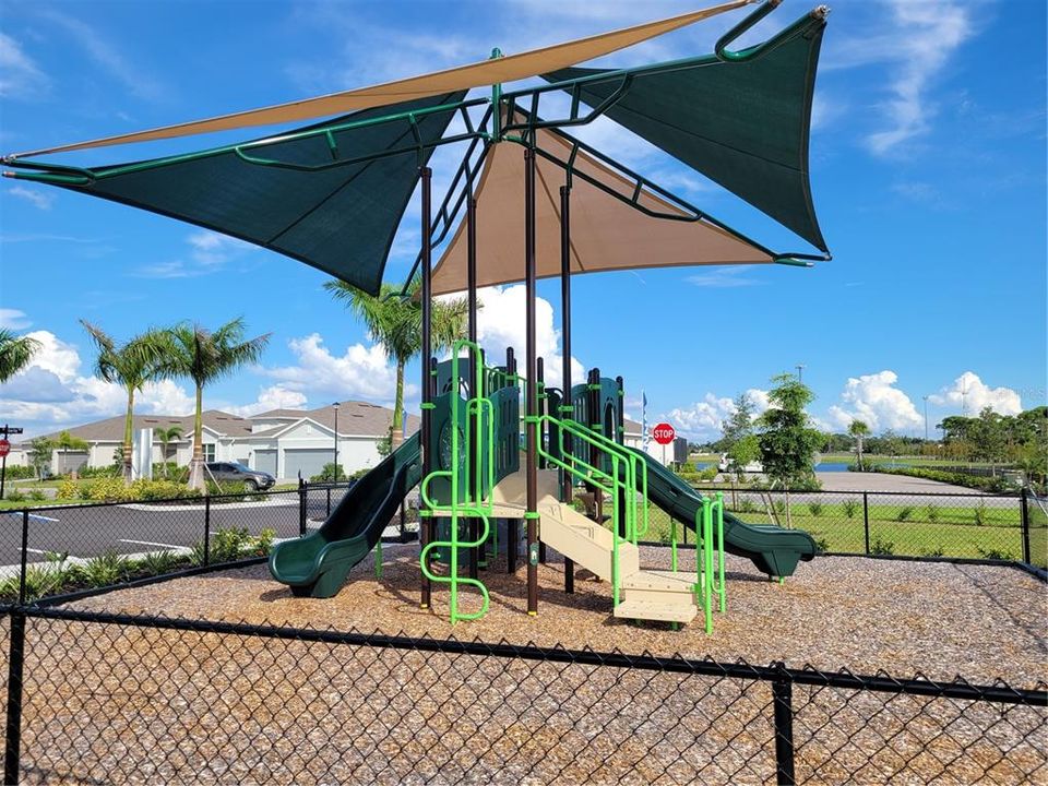 For Rent: $1,800 (2 beds, 2 baths, 1564 Square Feet)