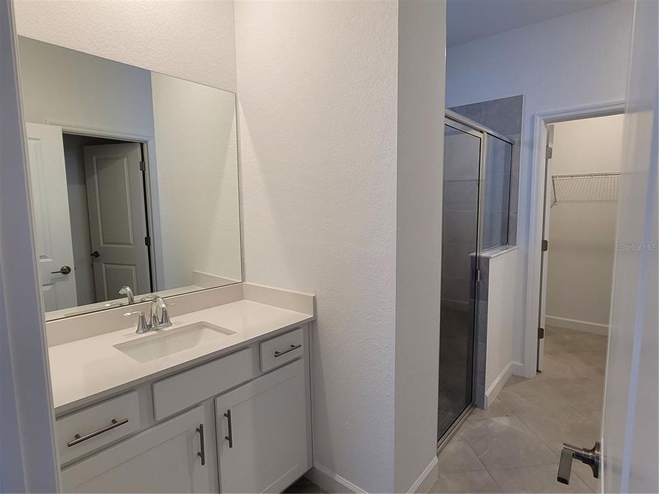 For Rent: $1,800 (2 beds, 2 baths, 1564 Square Feet)