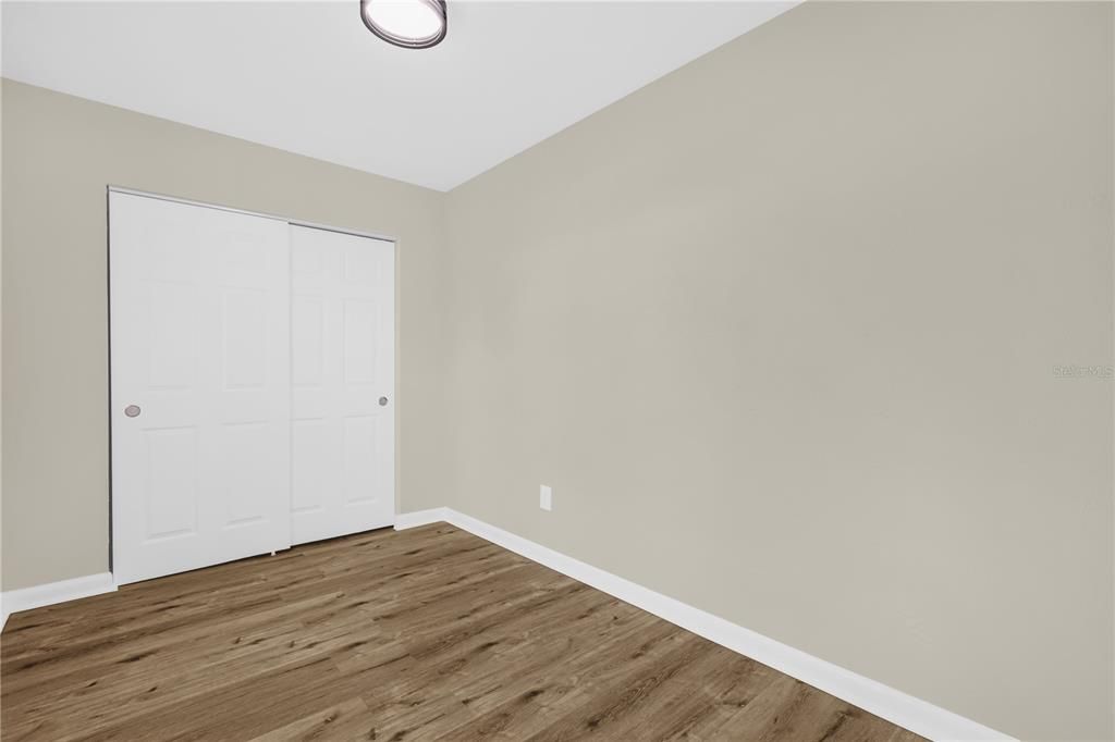 For Sale: $302,900 (4 beds, 2 baths, 1352 Square Feet)