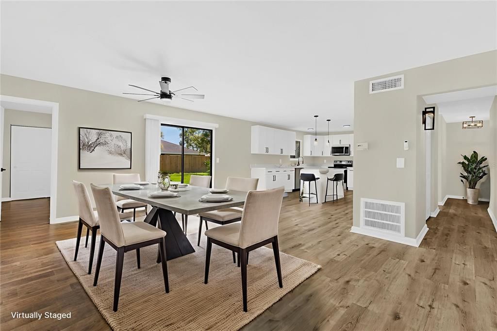 For Sale: $302,900 (4 beds, 2 baths, 1352 Square Feet)