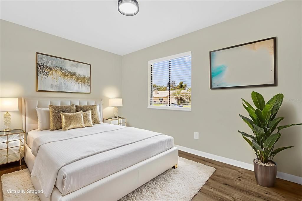 For Sale: $302,900 (4 beds, 2 baths, 1352 Square Feet)