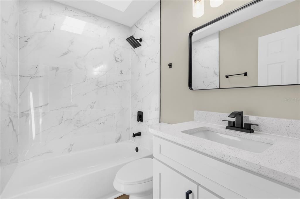 For Sale: $302,900 (4 beds, 2 baths, 1352 Square Feet)