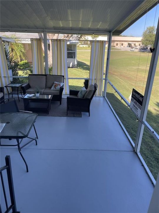 For Sale: $279,900 (2 beds, 2 baths, 1426 Square Feet)