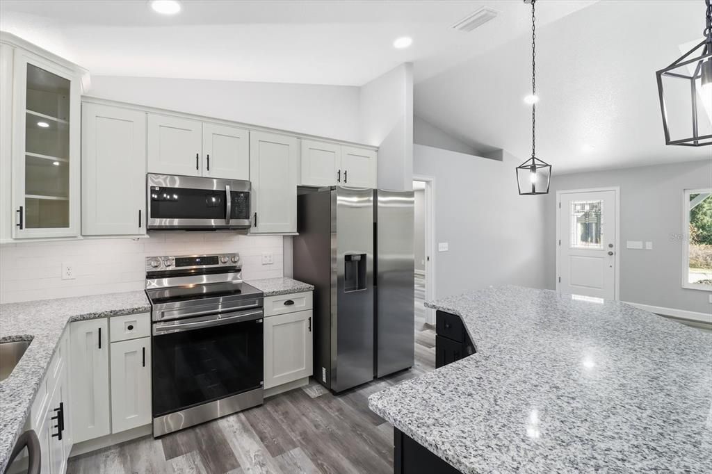 For Sale: $364,900 (3 beds, 2 baths, 1538 Square Feet)