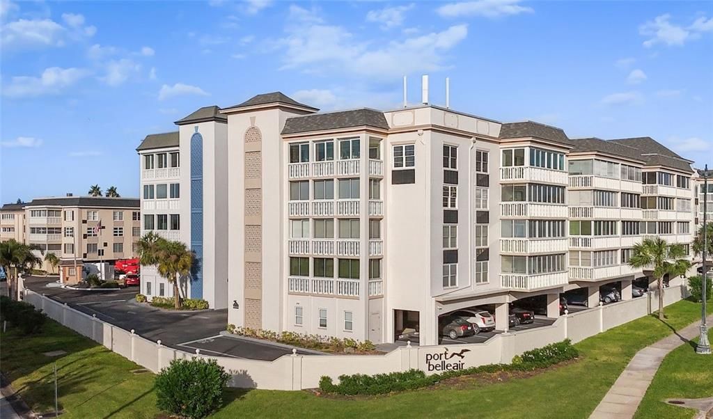 En Venta: $296,000 (2 camas, 2 baños, 1300 Pies cuadrados)