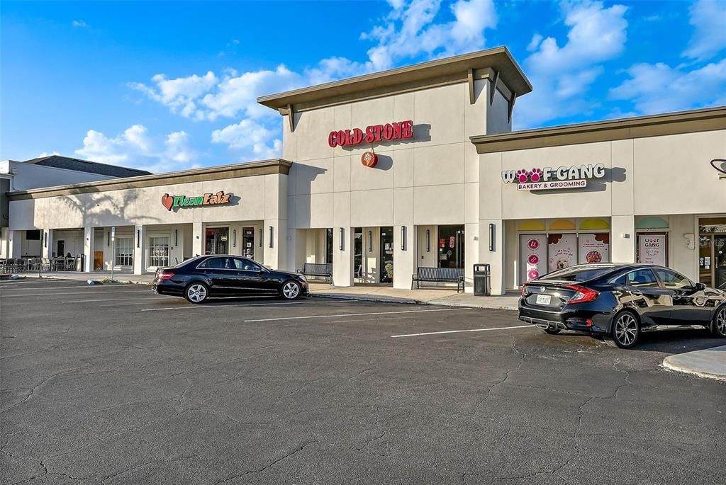 En Venta: $296,000 (2 camas, 2 baños, 1300 Pies cuadrados)