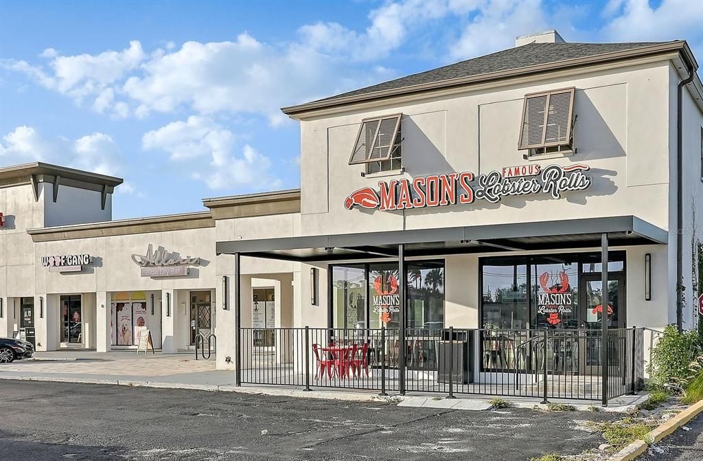 En Venta: $296,000 (2 camas, 2 baños, 1300 Pies cuadrados)