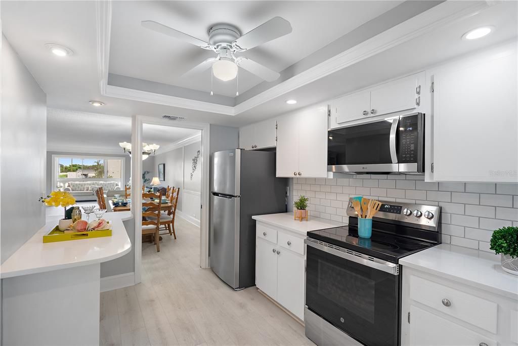 En Venta: $296,000 (2 camas, 2 baños, 1300 Pies cuadrados)