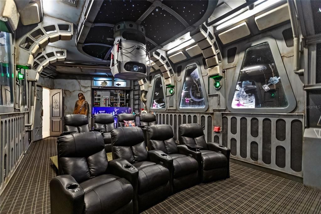 For Sale: $14,500,000 (7 beds, 7 baths, 10740 Square Feet)