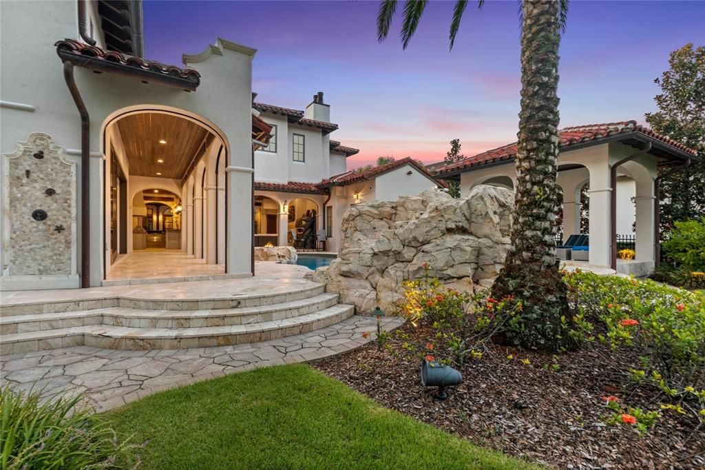 For Sale: $14,500,000 (7 beds, 7 baths, 10740 Square Feet)