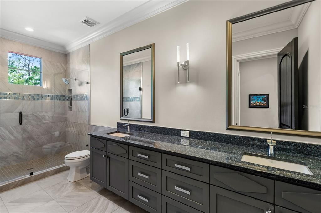 For Sale: $14,500,000 (7 beds, 7 baths, 10740 Square Feet)