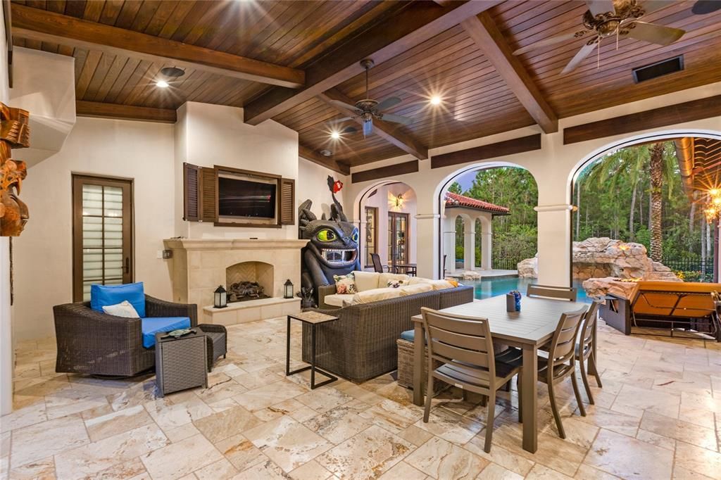 For Sale: $14,500,000 (7 beds, 7 baths, 10740 Square Feet)