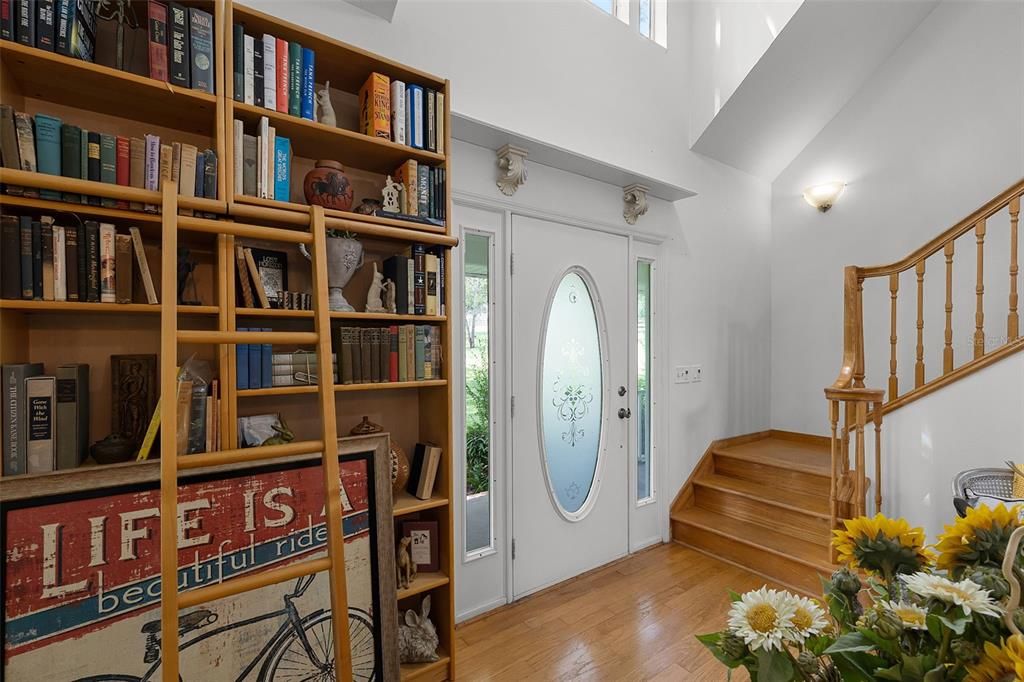 待售: $700,000 (3 贝兹, 2 浴室, 2394 平方英尺)