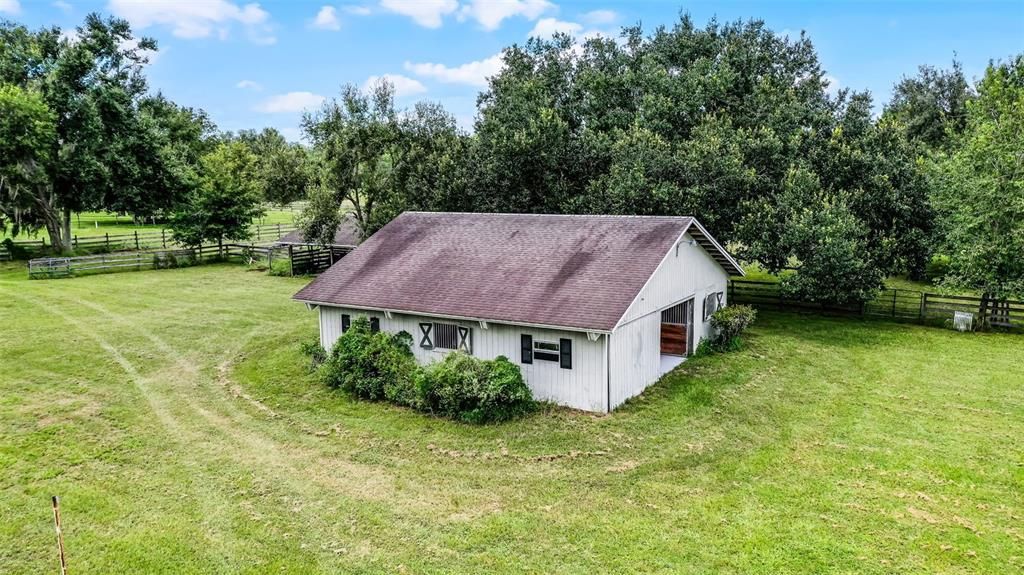 待售: $700,000 (3 贝兹, 2 浴室, 2394 平方英尺)