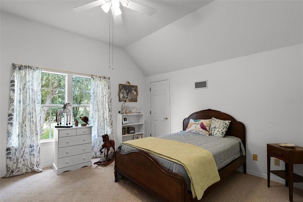 待售: $700,000 (3 贝兹, 2 浴室, 2394 平方英尺)