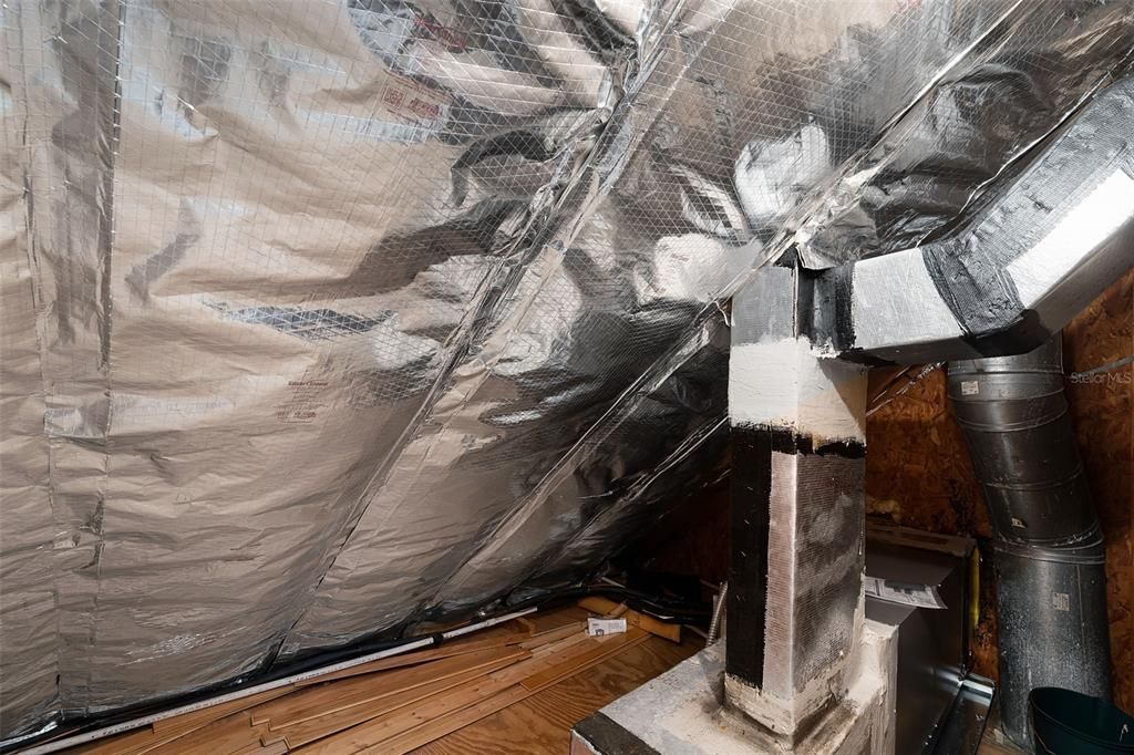 待售: $700,000 (3 贝兹, 2 浴室, 2394 平方英尺)