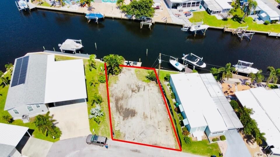 待售: $100,000 (0.09 acres)