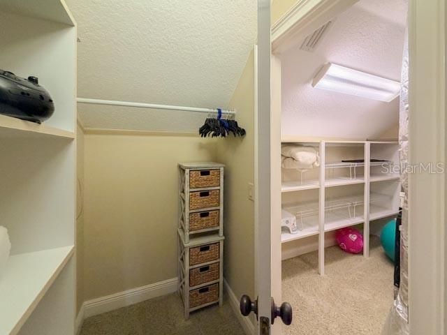 En Venta: $2,599,000 (5 camas, 4 baños, 4871 Pies cuadrados)