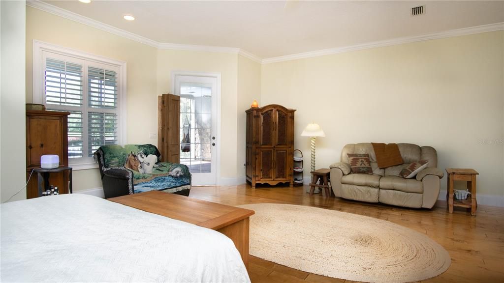 En Venta: $2,599,000 (5 camas, 4 baños, 4871 Pies cuadrados)