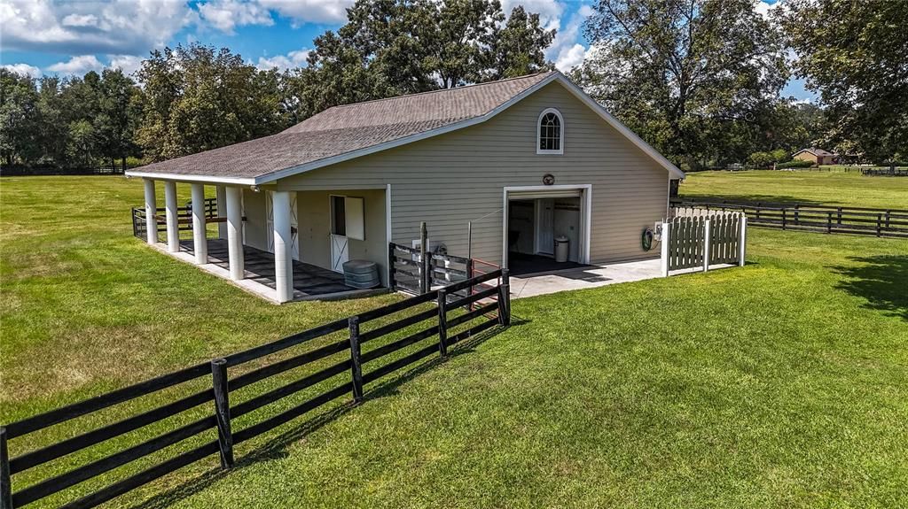 En Venta: $2,599,000 (5 camas, 4 baños, 4871 Pies cuadrados)