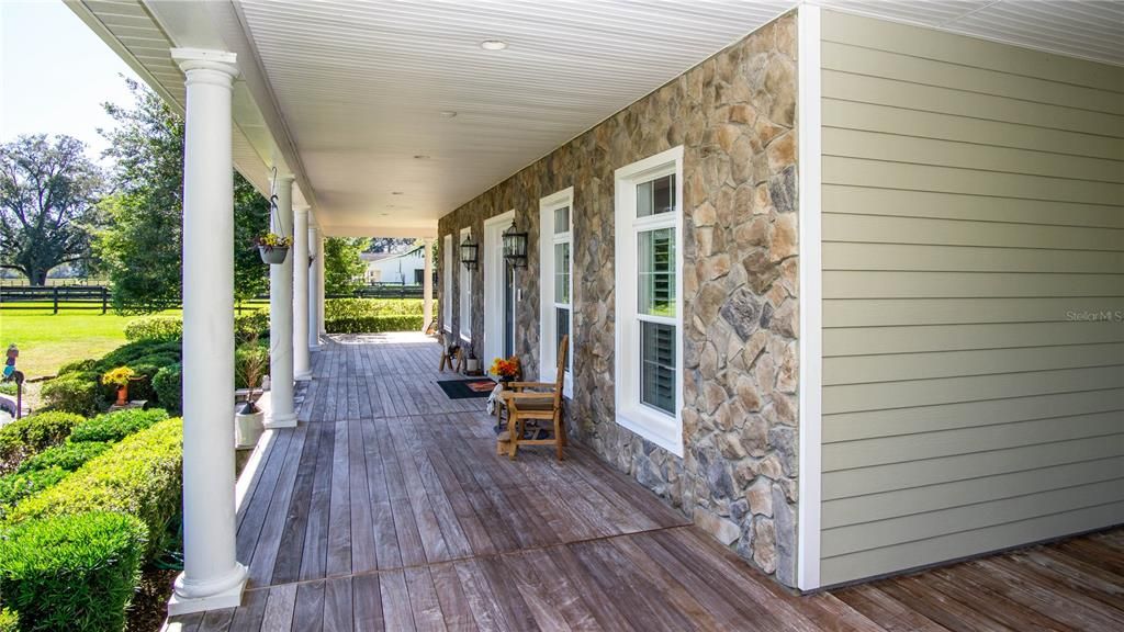 En Venta: $2,599,000 (5 camas, 4 baños, 4871 Pies cuadrados)