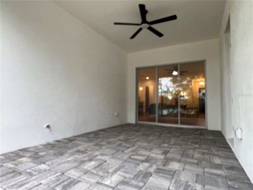 En Venta: $495,000 (4 camas, 3 baños, 1818 Pies cuadrados)